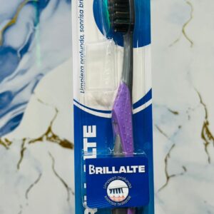 CEPILLO DE DIENTES CON PROTECTOR DE ADULTO  C-7573